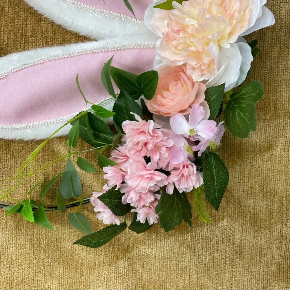 Easter bunny 20” light up wreath 🐇 Faux fur ears, p. willows, spring floral